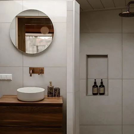 Getaway - Farm House + Hottub Сasa de vacaciones *